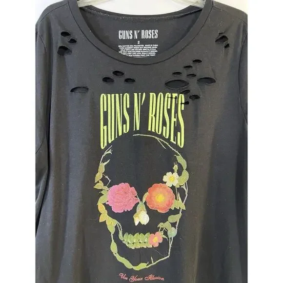Guns N Roses Women’s Logo Graphic T-shirt Size 2 Cuts Black Music Band T Shirt - Picture 2 of 7